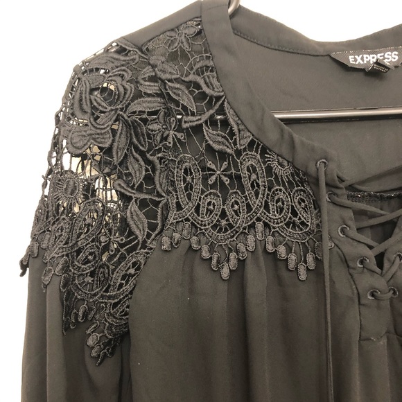 Express Blouse - Picture 2 of 5